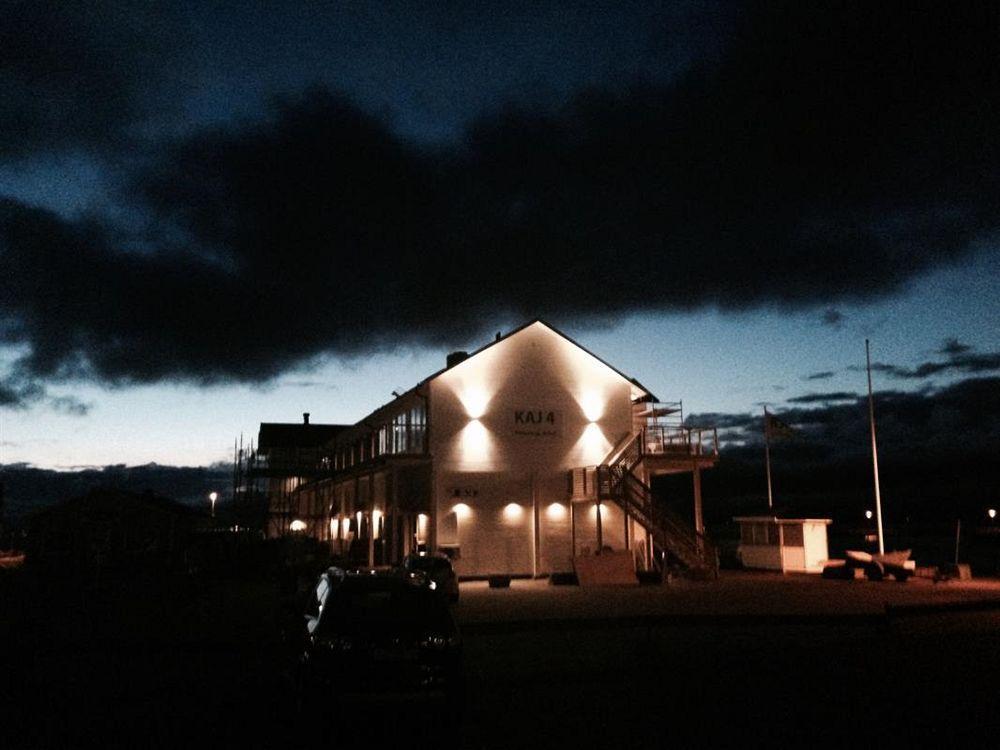 Hotell Hamnen Farjestaden Bagian luar foto