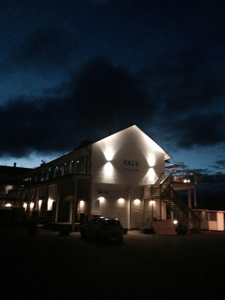 Hotell Hamnen Farjestaden Bagian luar foto